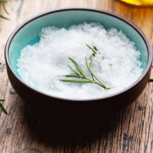 Muối Gia Vị Gắn Liến Trong Văn Hóa Và Đời Sống