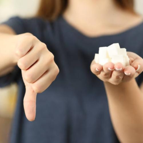 Đường Ăn Kiêng Là Gì? Liệu Nó Có Tốt Hơn Đường Bình Thường
