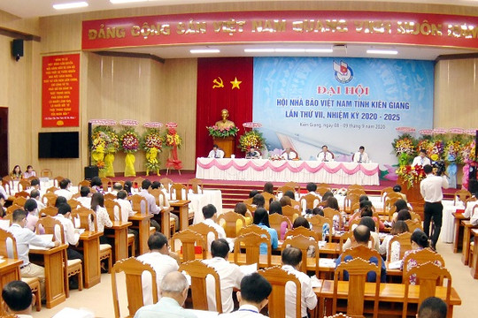 4. Cơ cấu tổ chức (cập nhật tháng 1/2024):